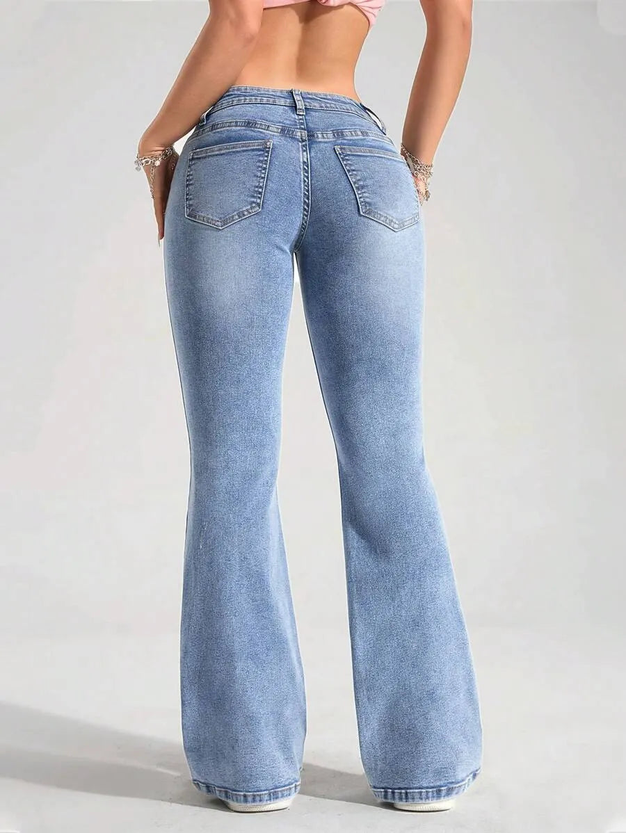 LOW RISE FLARED JEANS